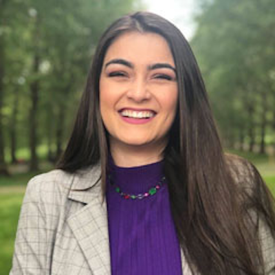 Paola Aleksandra, do canal Livros e Fuxicos