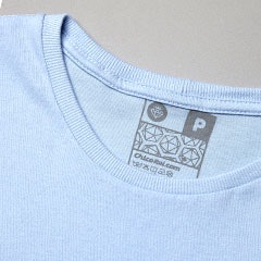 Foto com detalhe da gola olímpica masculina